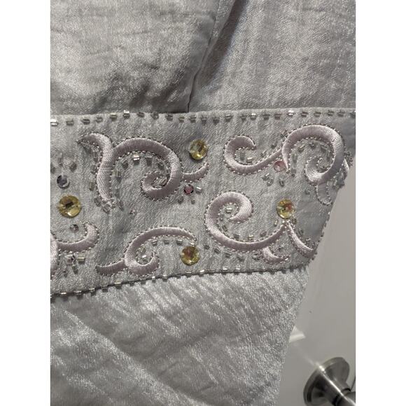 Davids Bridal Silver Ruffled Beaded Formal Mini Dress Prom Homecoming Size 12 - Picture 3 of 11